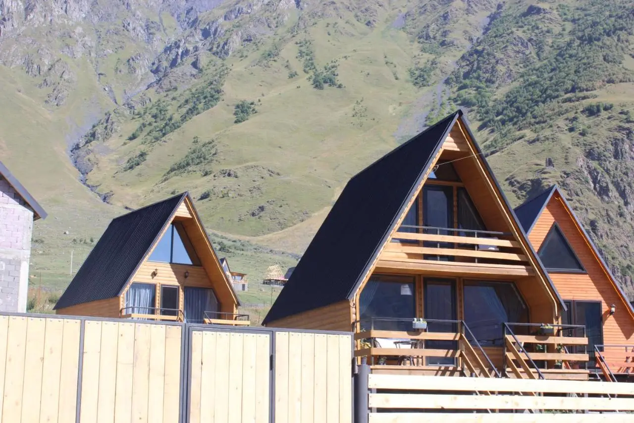 Kazbegi Folk Cottages