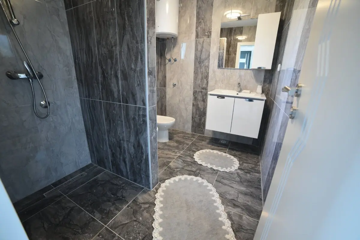 Luxury Home Meri