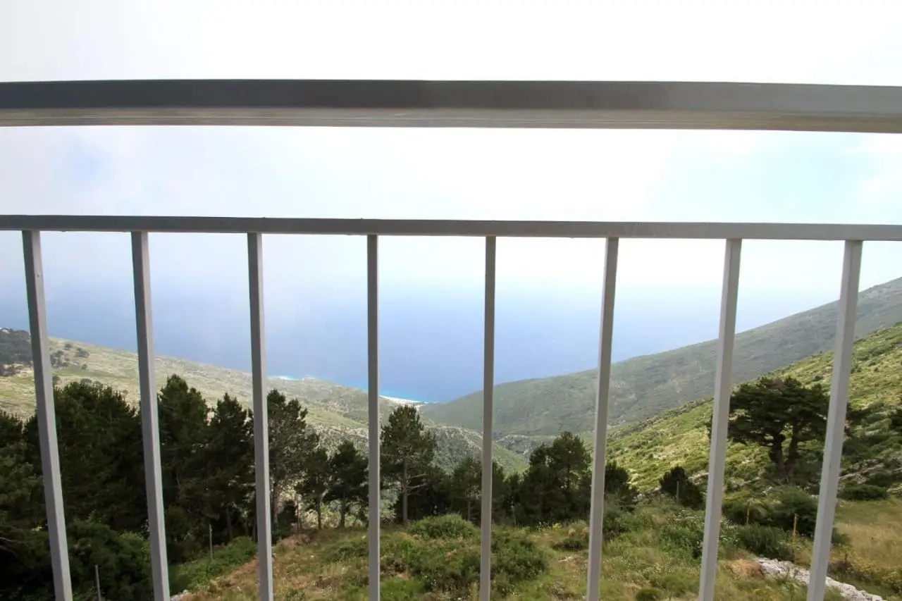 Hotel Keshtjella Llogara