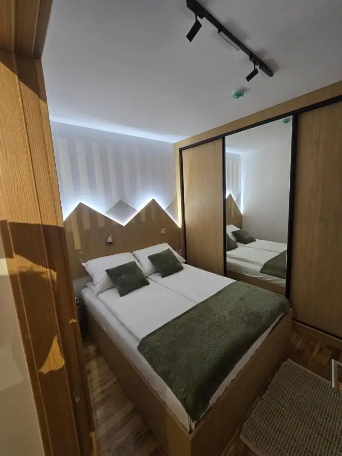 RIO DELUXE A1-8 - ApartHotel Vucko - Private Host