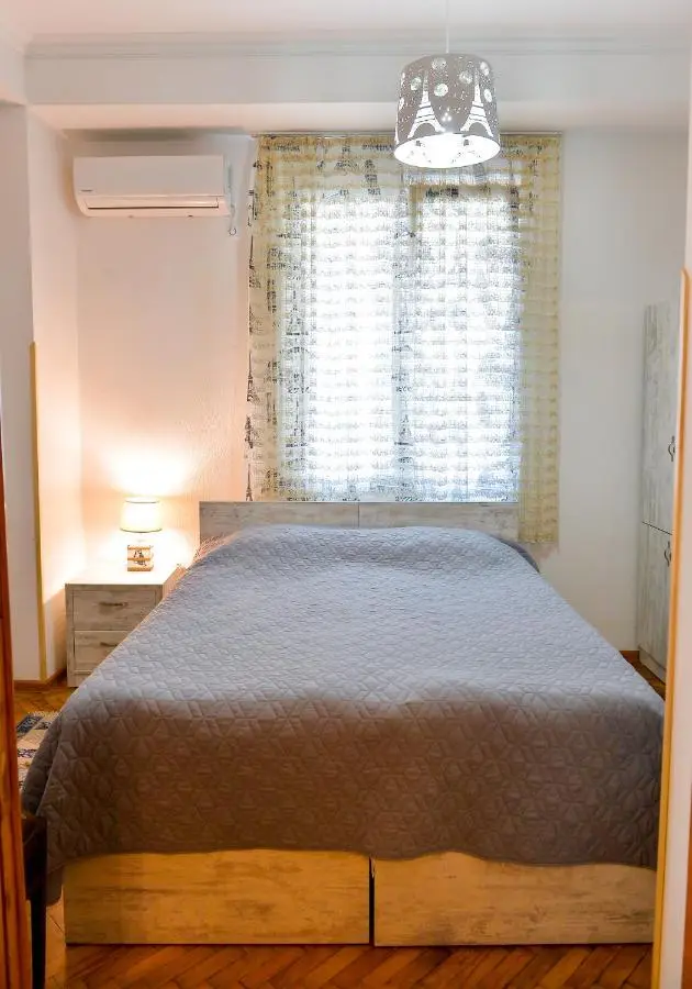 Apartment on Rustaveli Avenue