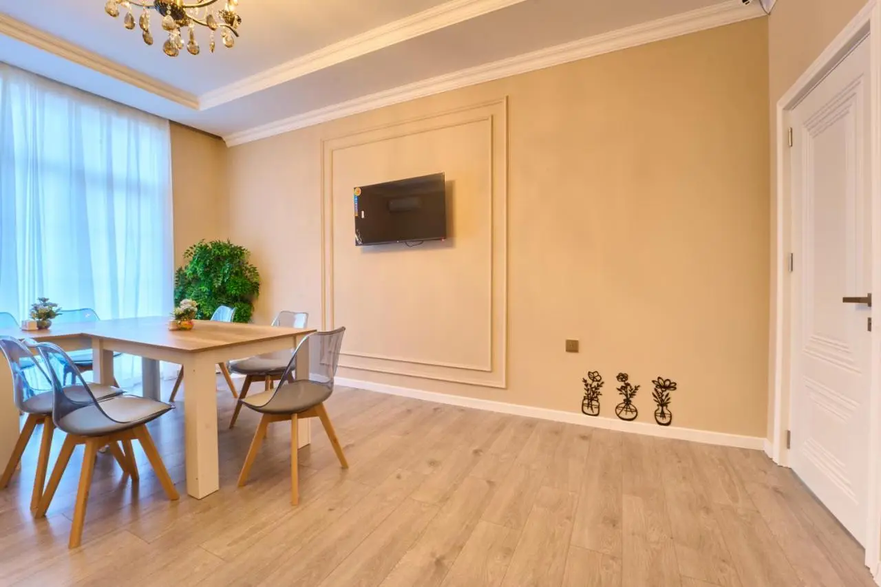 Premium Sea View Hotel & Hostel