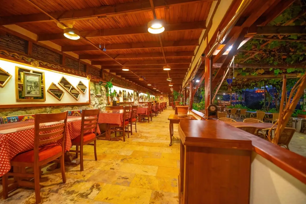 Cesmeli Konak Corner