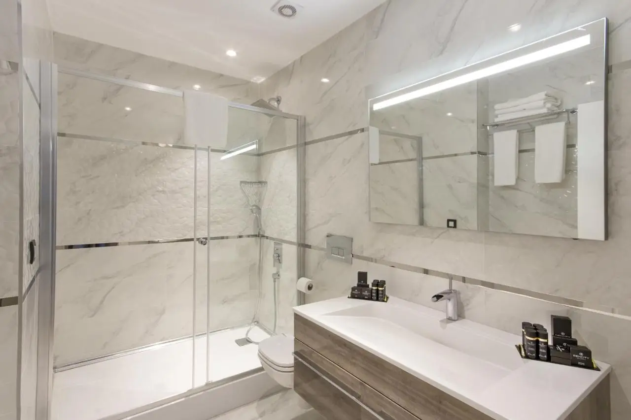 Dencity Hotels & Spa