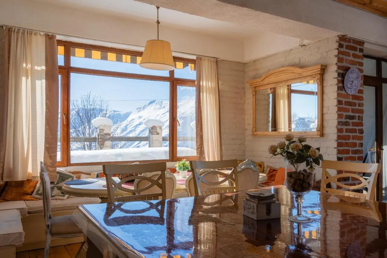 Snow Time Cottage