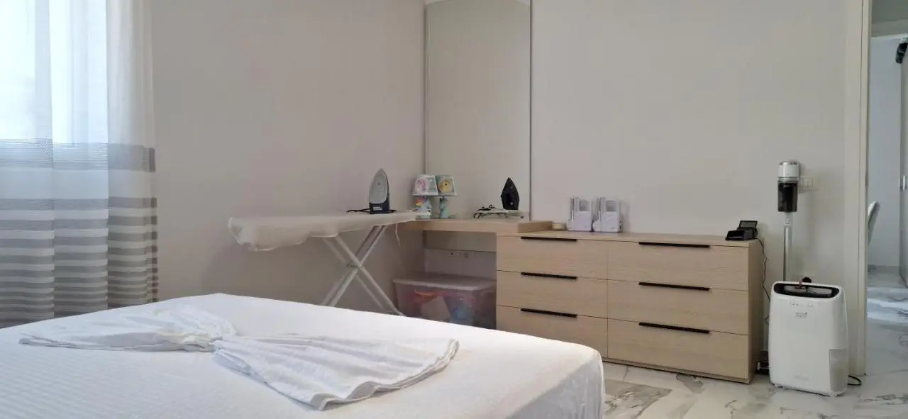 White Palace Apartment