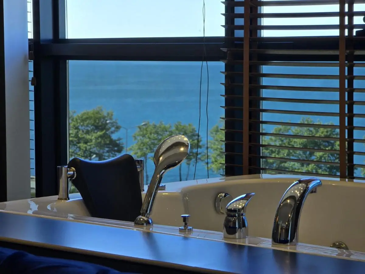 AYATOURE HOTEL