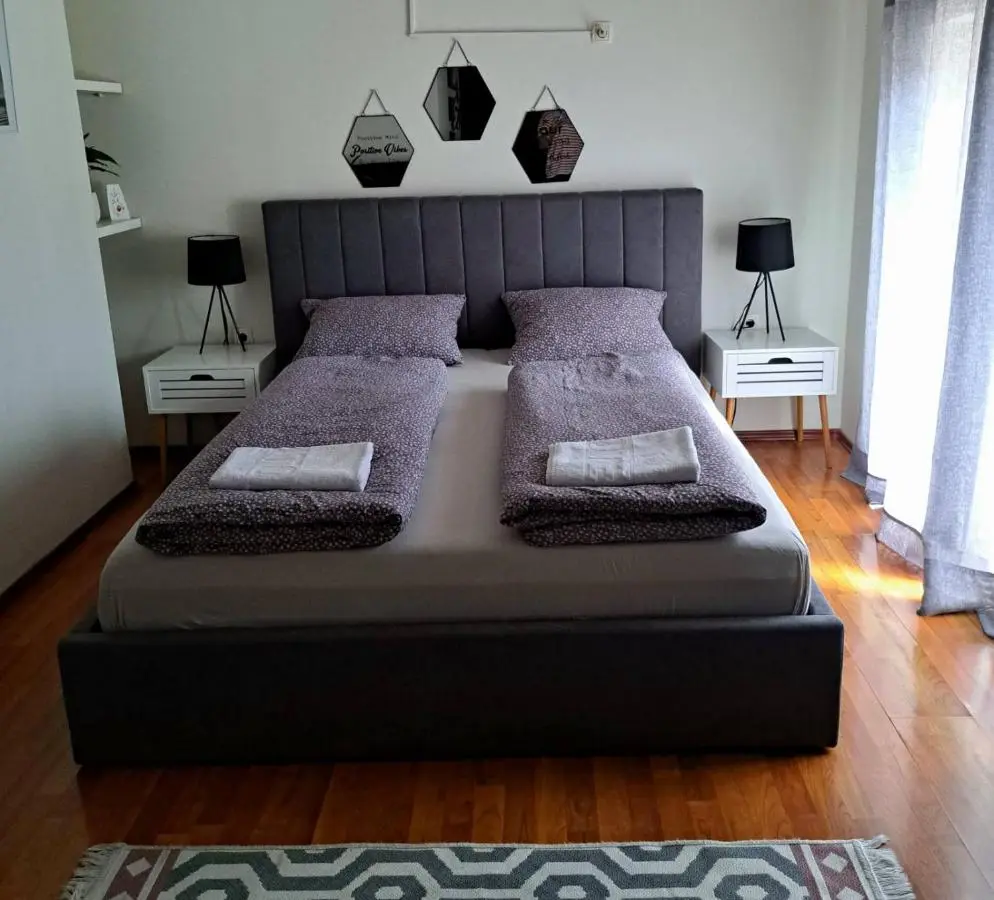 Apartments Thea
