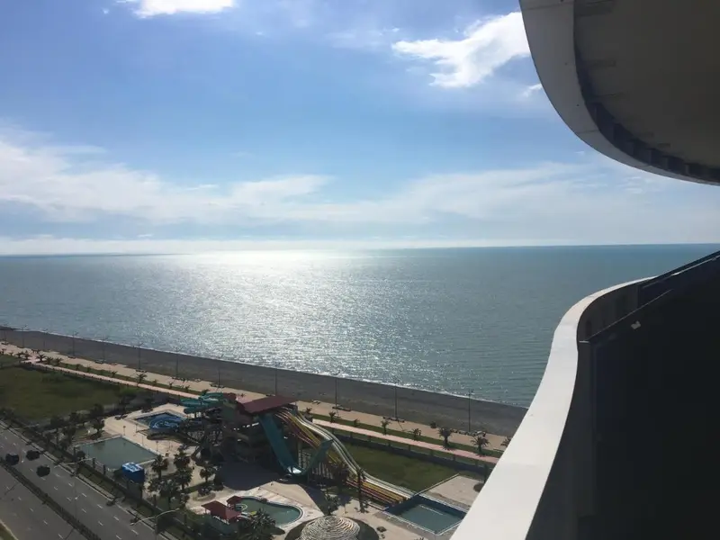 D&D Sea View First Line Apartments
