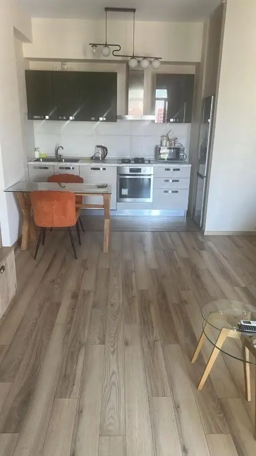 Sol's M2 White Modern Apartments