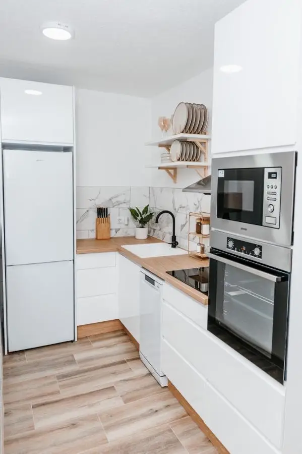Apartment Friday