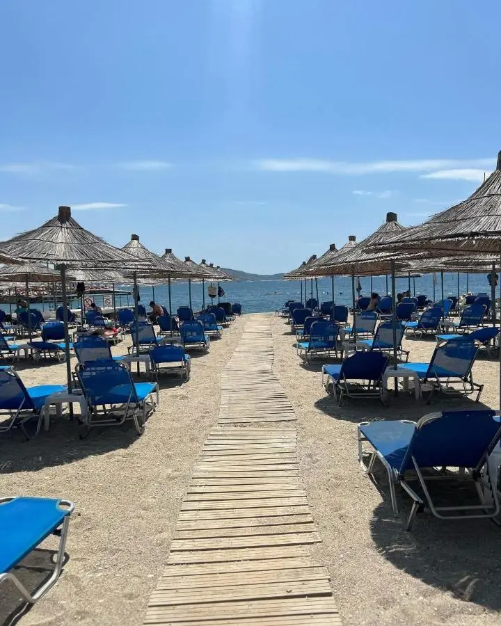 Βeachfront Luxury Apartments SARANDE