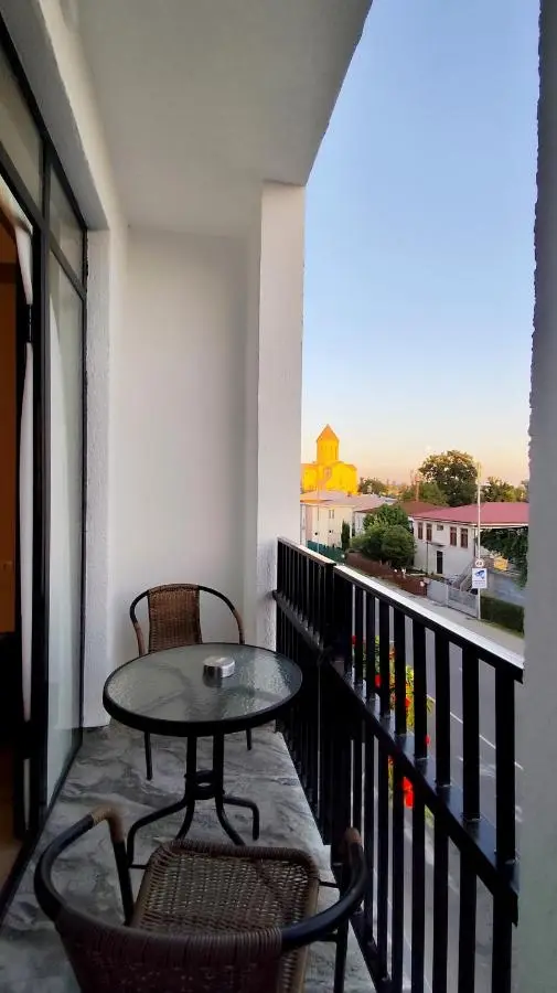 Hotel Red Tower