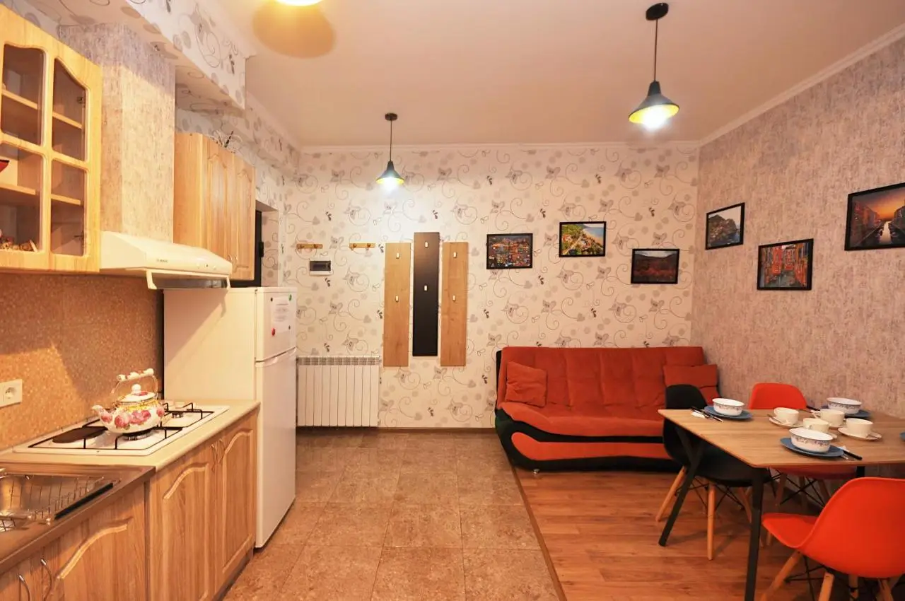 Apartment Art Django Old Avlabari