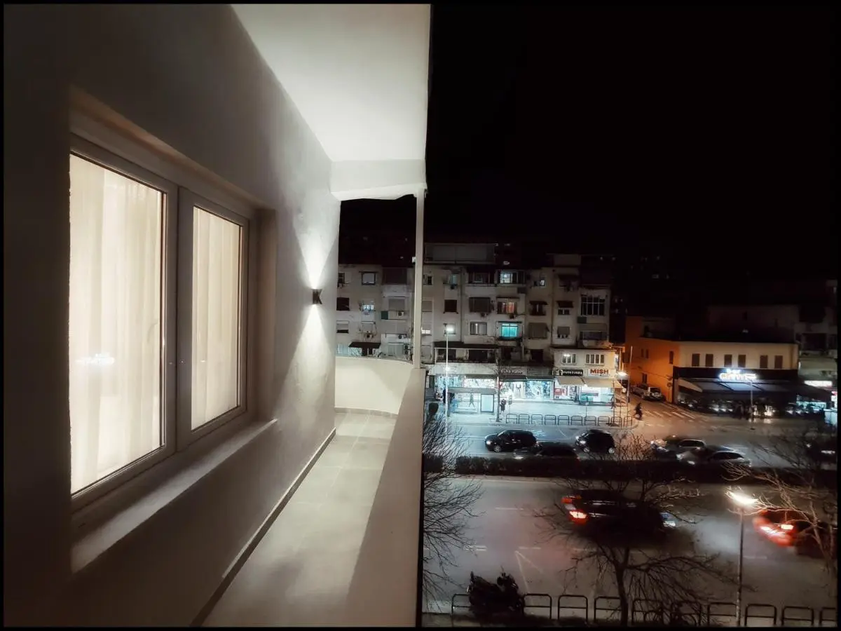 Adore - Modern Apartment