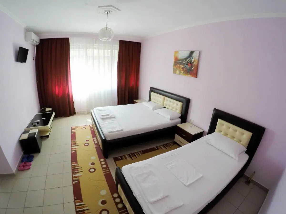 Hotel Freskia