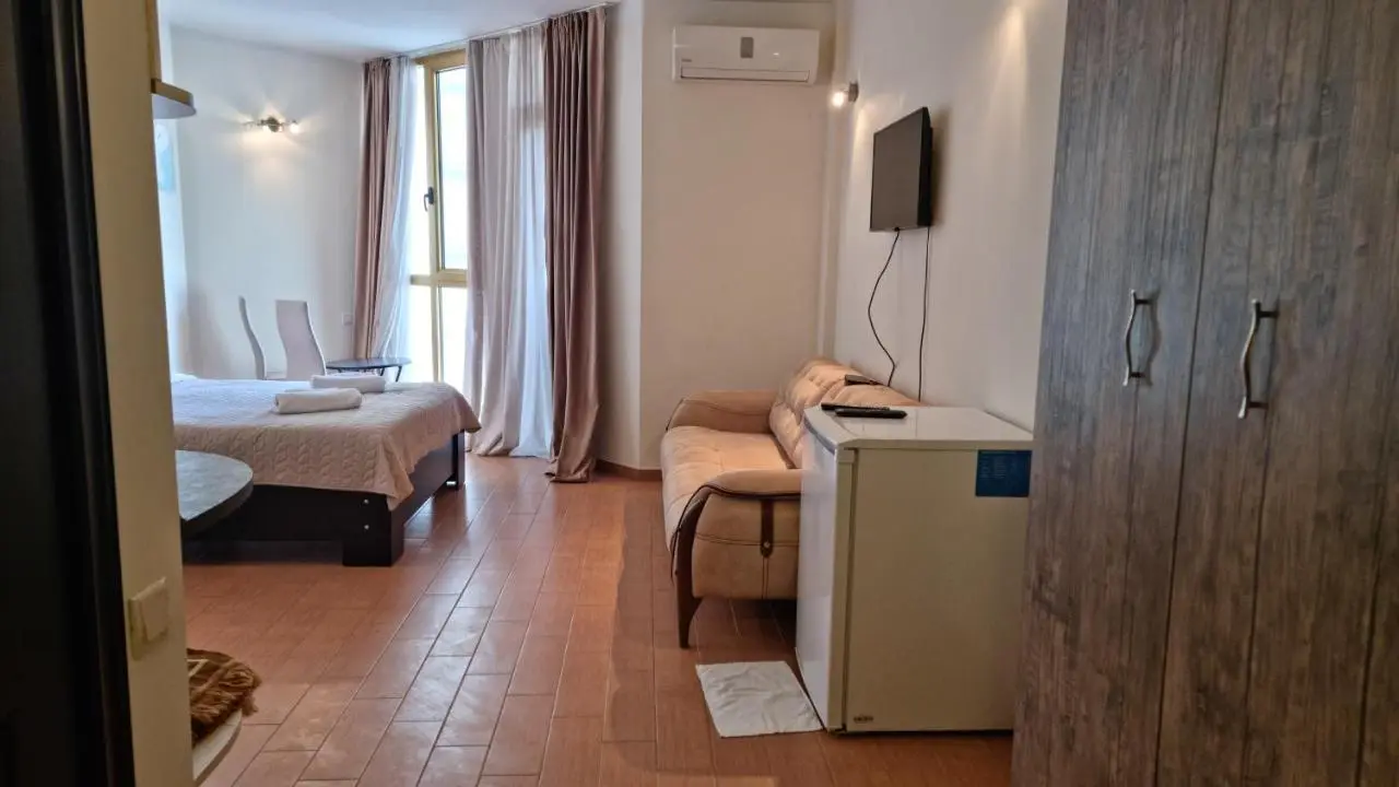 Sea View Apartment near Grand Mall
