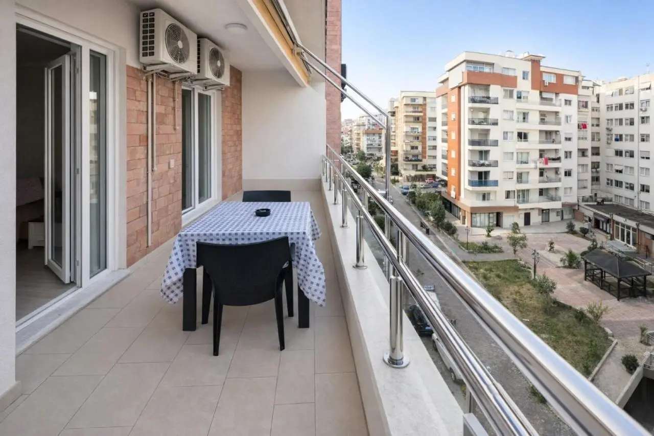 Eni`s Apartments
