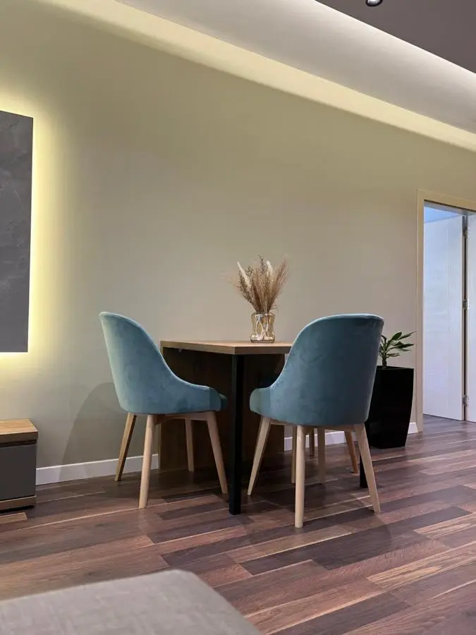 ERG APARTMENTS