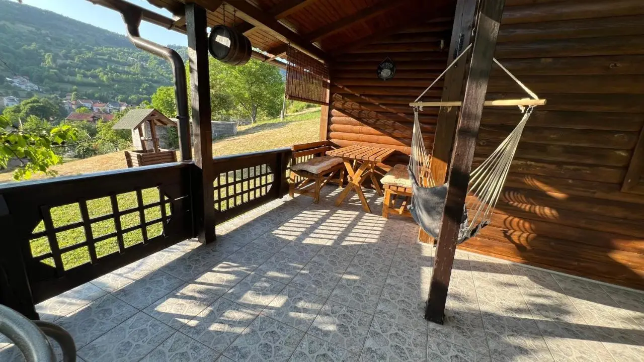 Farah House