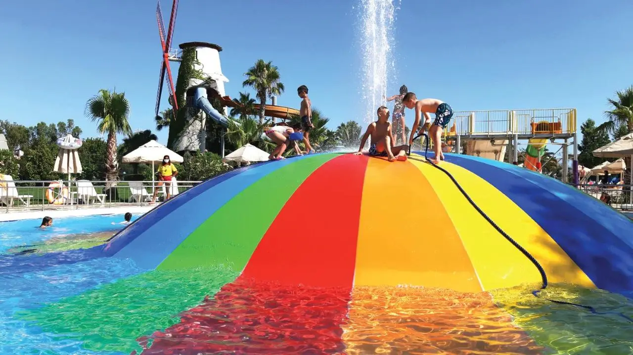 Starlight Resort Hotel