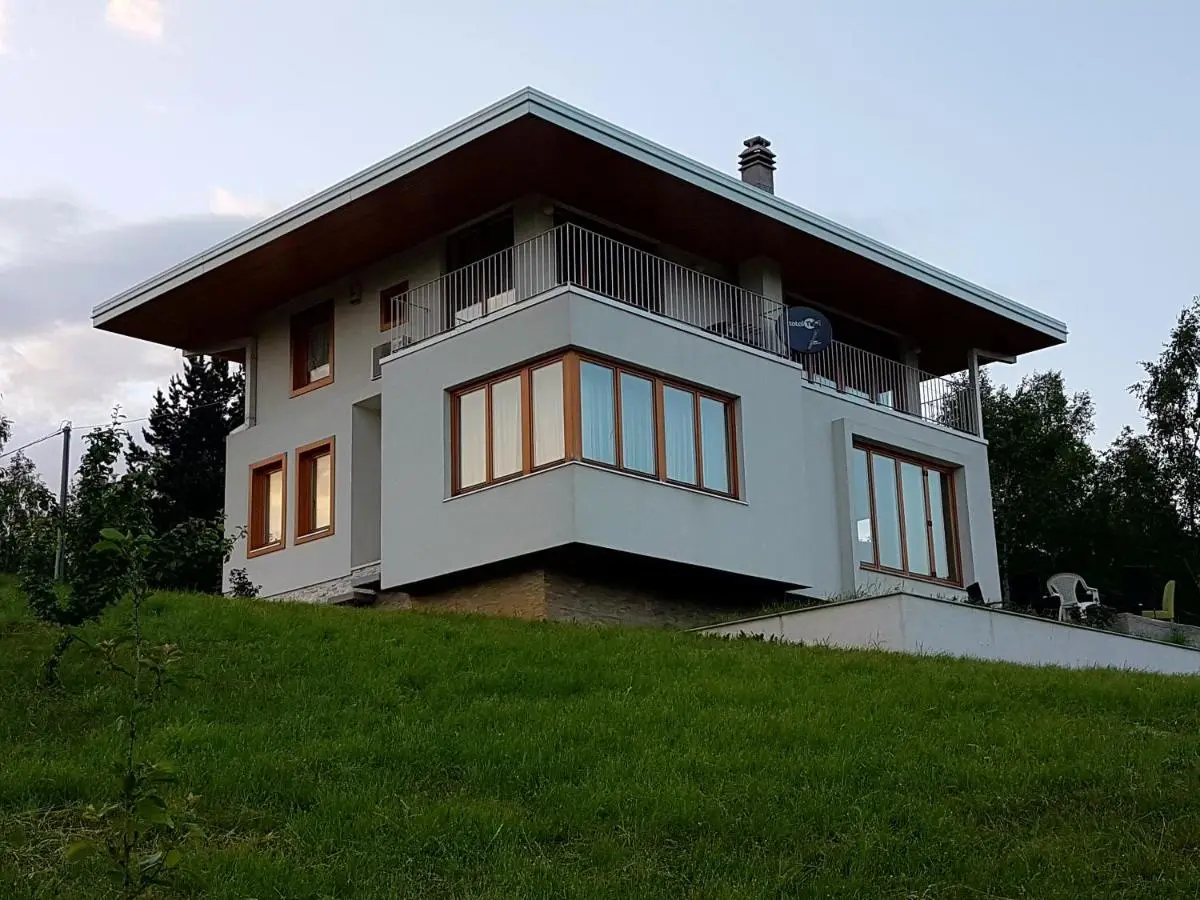 Villa Infinity