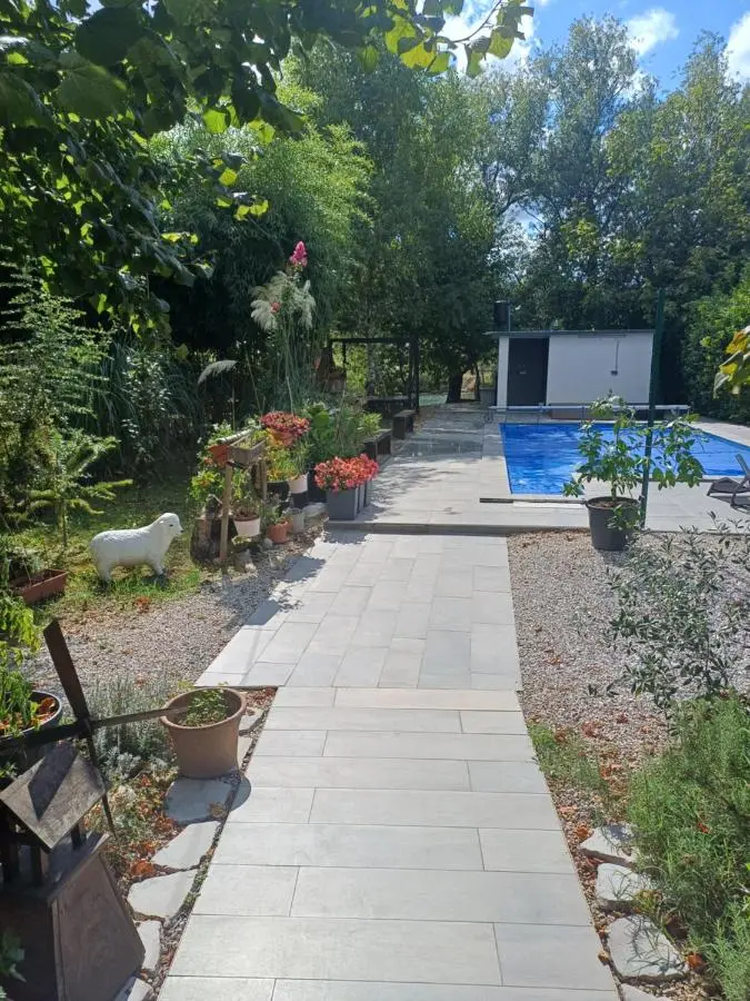 Holiday Home Edi