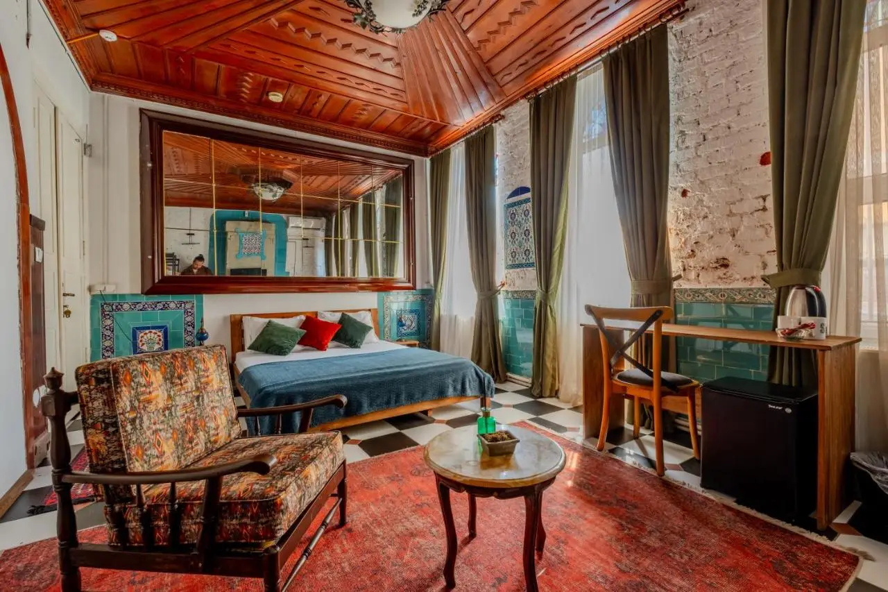 Nevalist Hotel