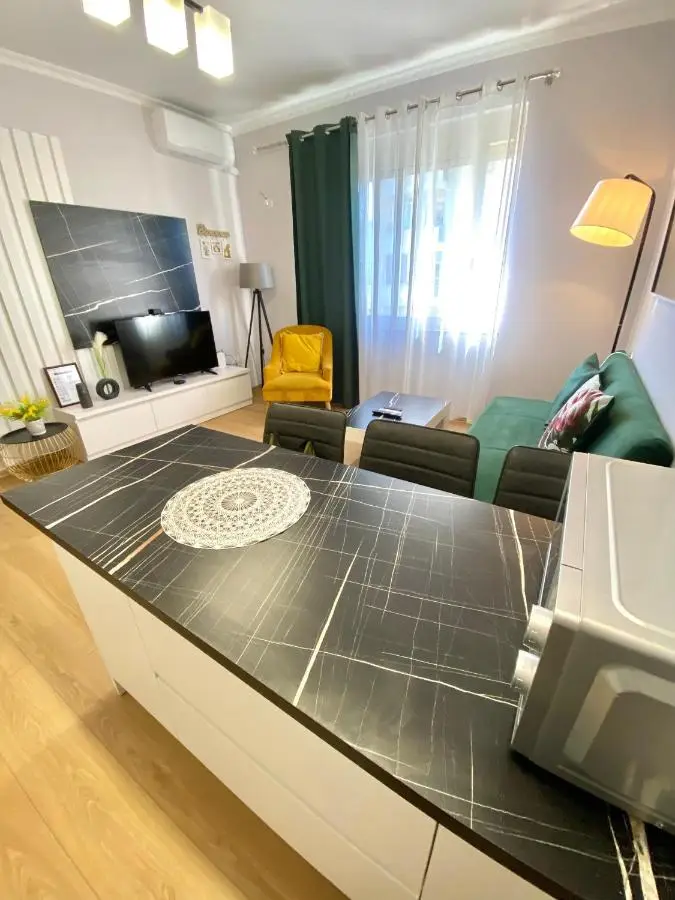Signature apartment 11