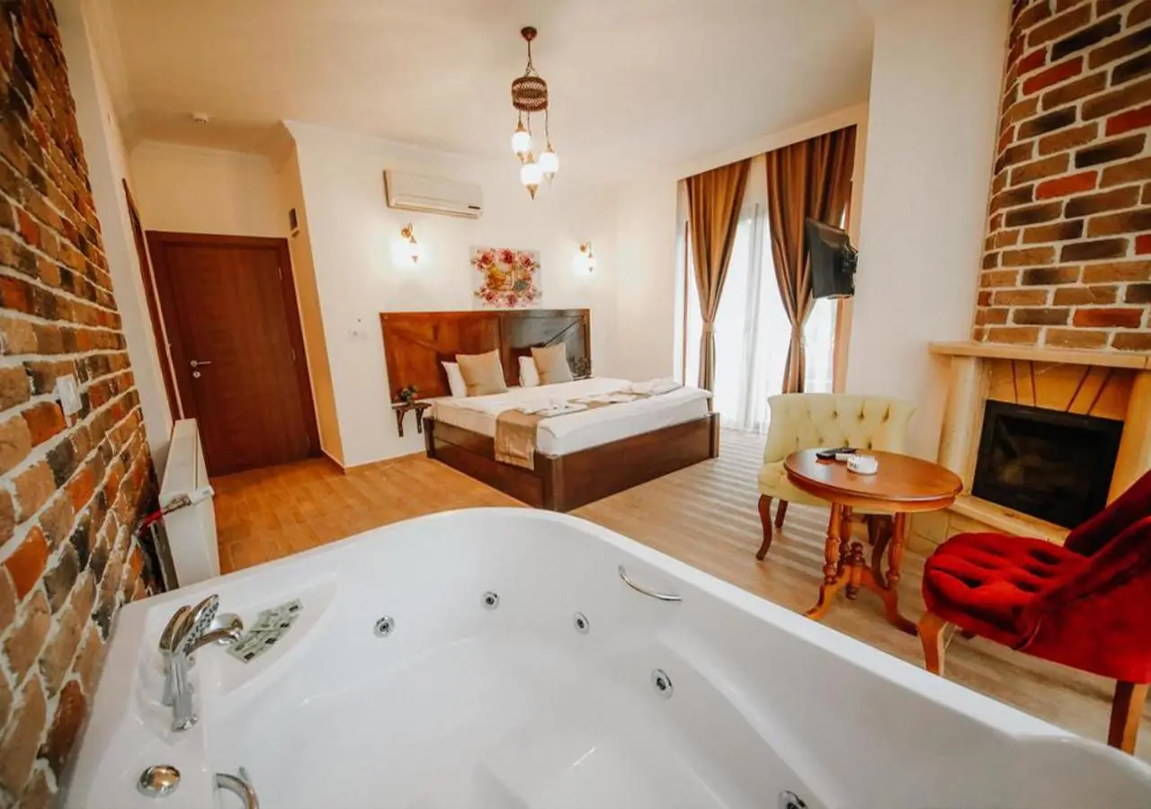 Sea House Hotel
