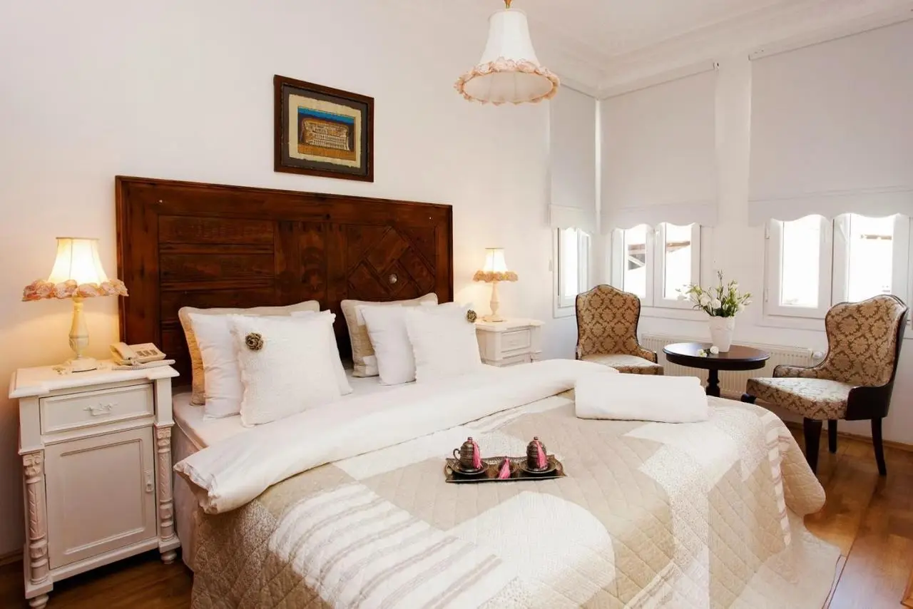 The White Swan Suites Beyoglu