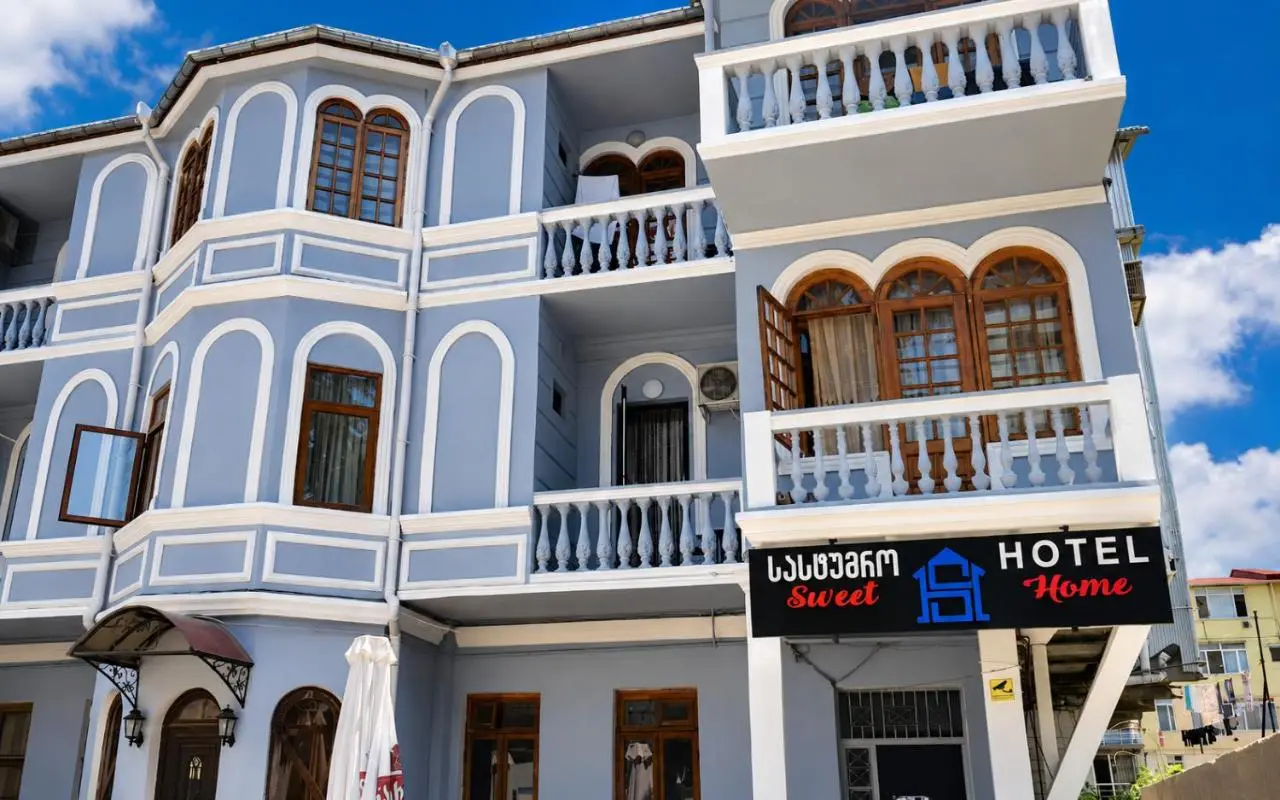 Sweet Home at Ninoshvili 3