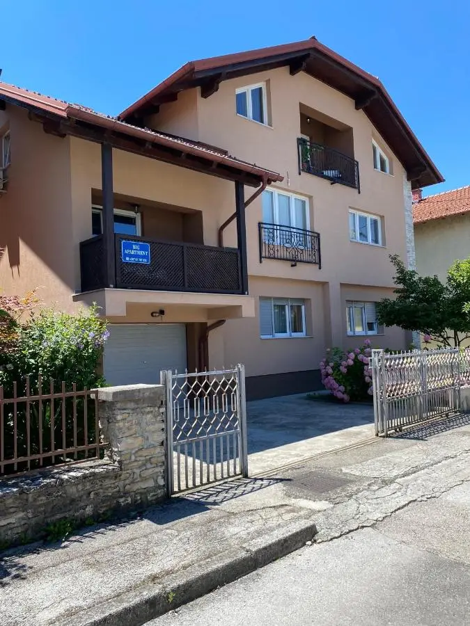 BIG Apartment 3 Bedrooms