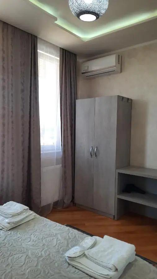 Makos Guest House