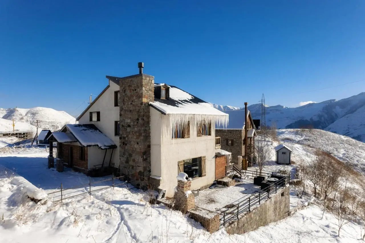 Snow Time Cottage