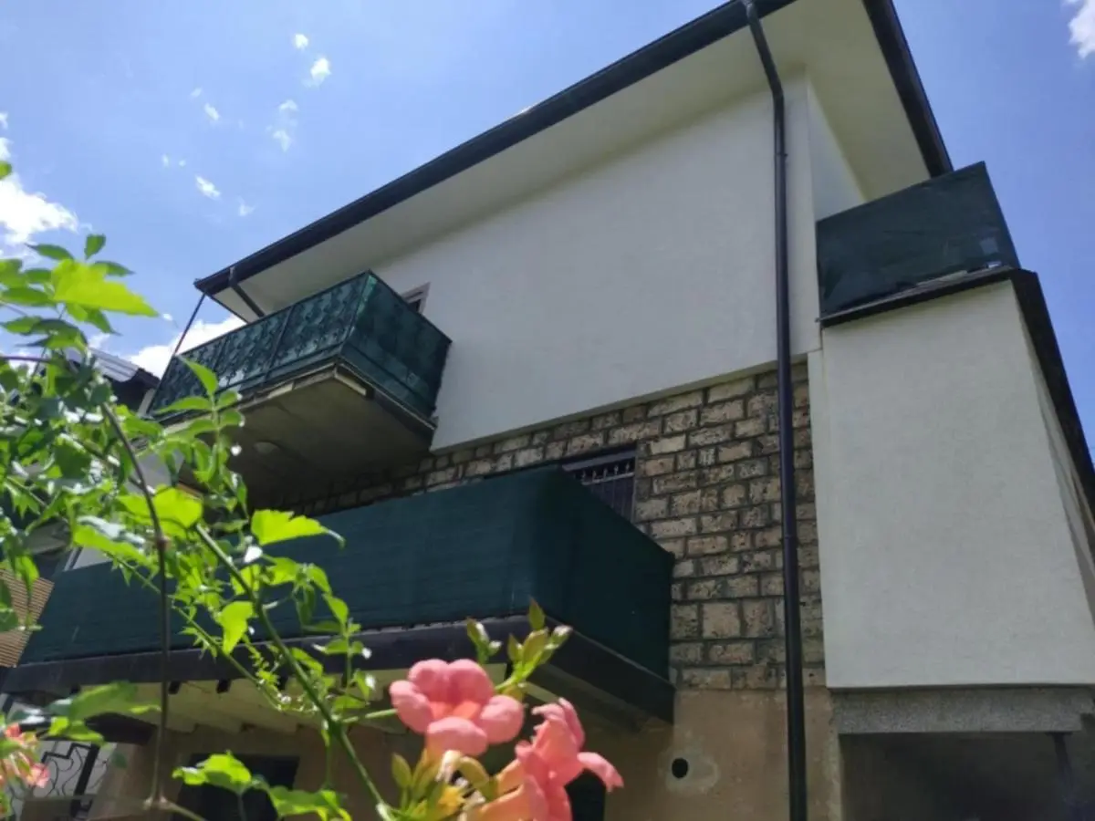 Hiža Guesthouse