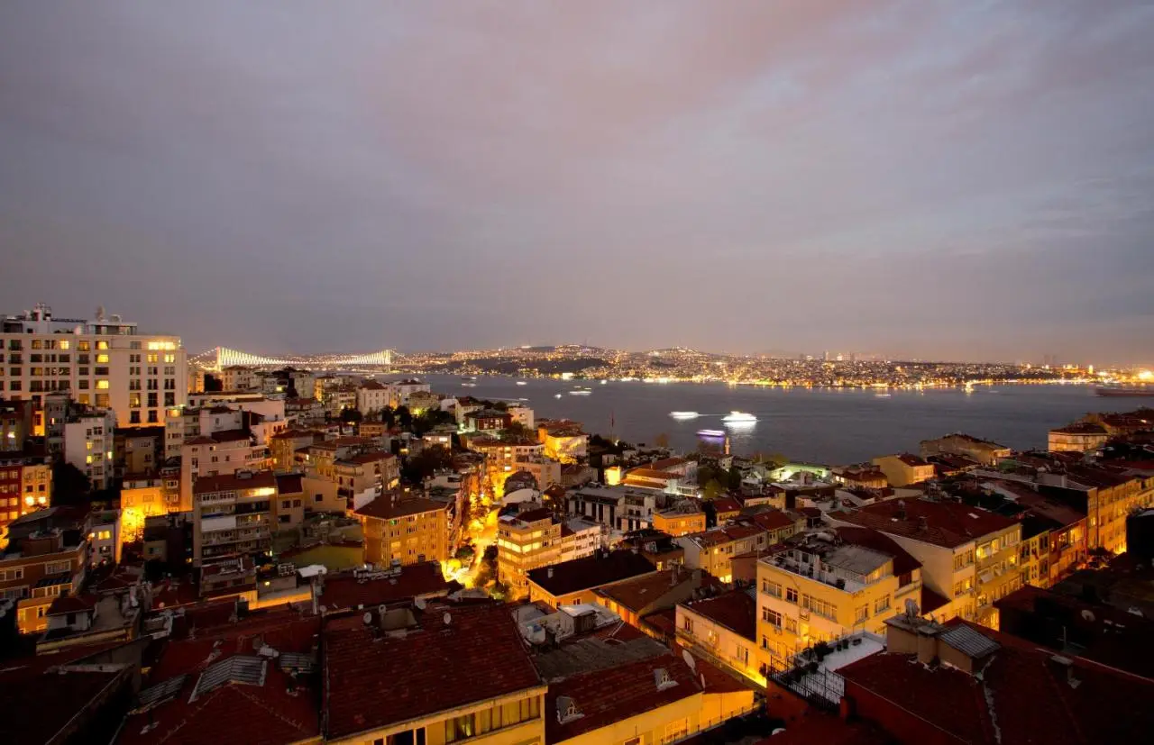 Cihangir Hotel Bosphorus