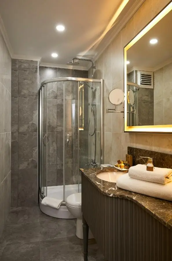 All Seasons Suites
