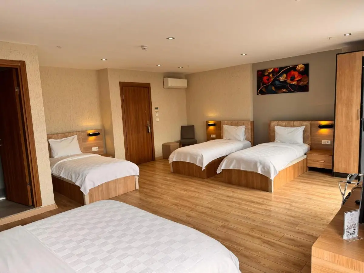 İNNPORT HOTEL