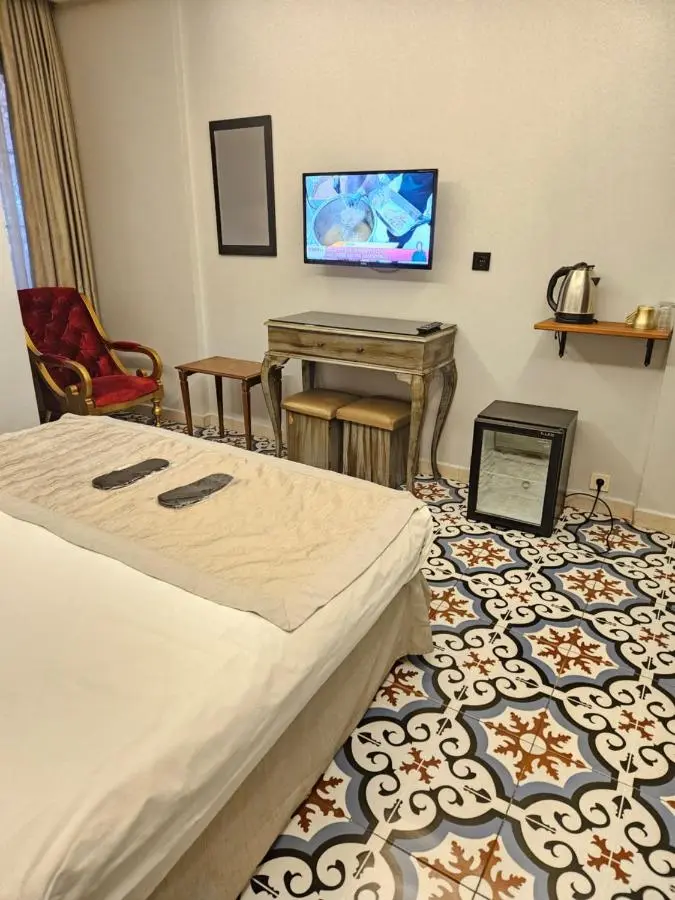 A Plus Residence