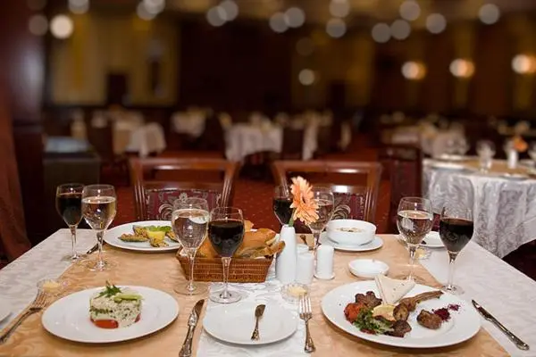 Golden Coast Hotel