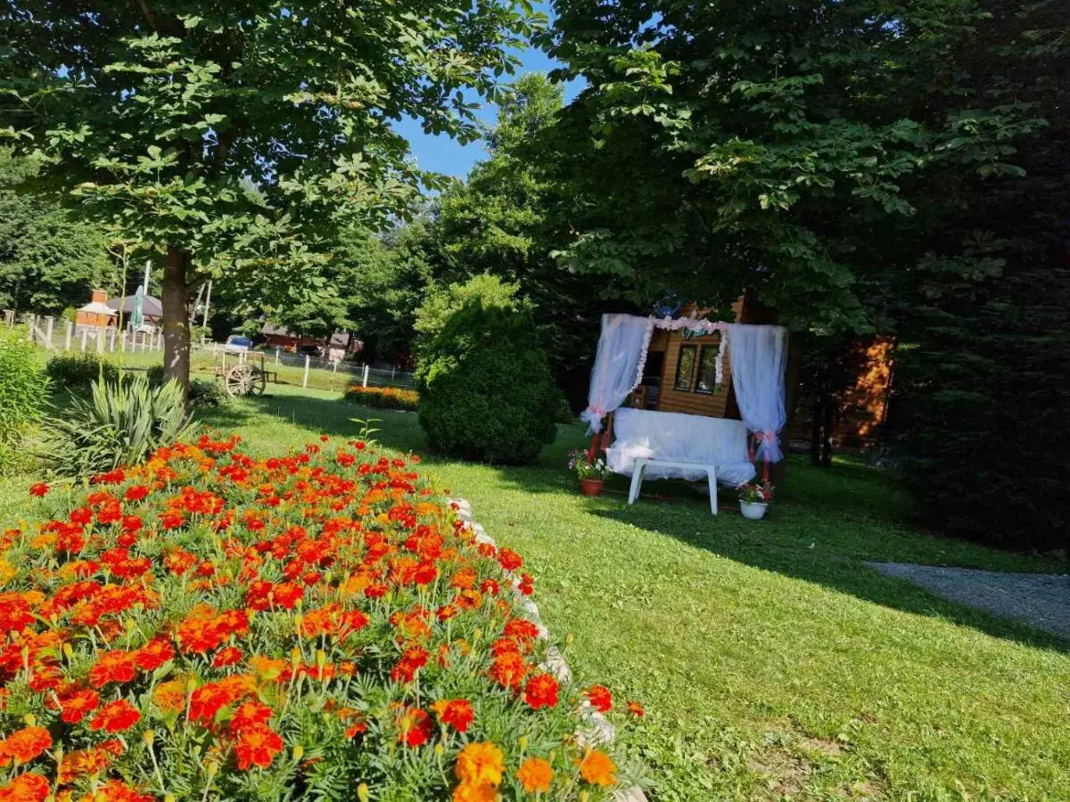 Vikendice Bungalovi Menzil
