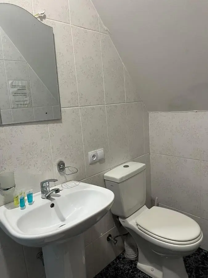 Hotel Eight