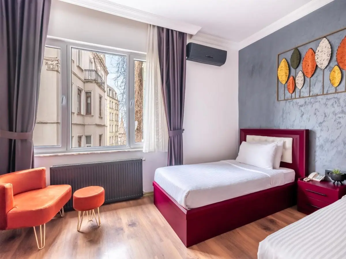 Perazre Hotel