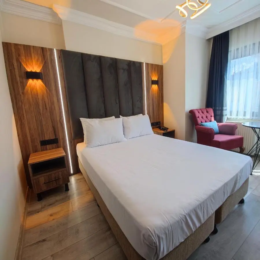 Star Hotel