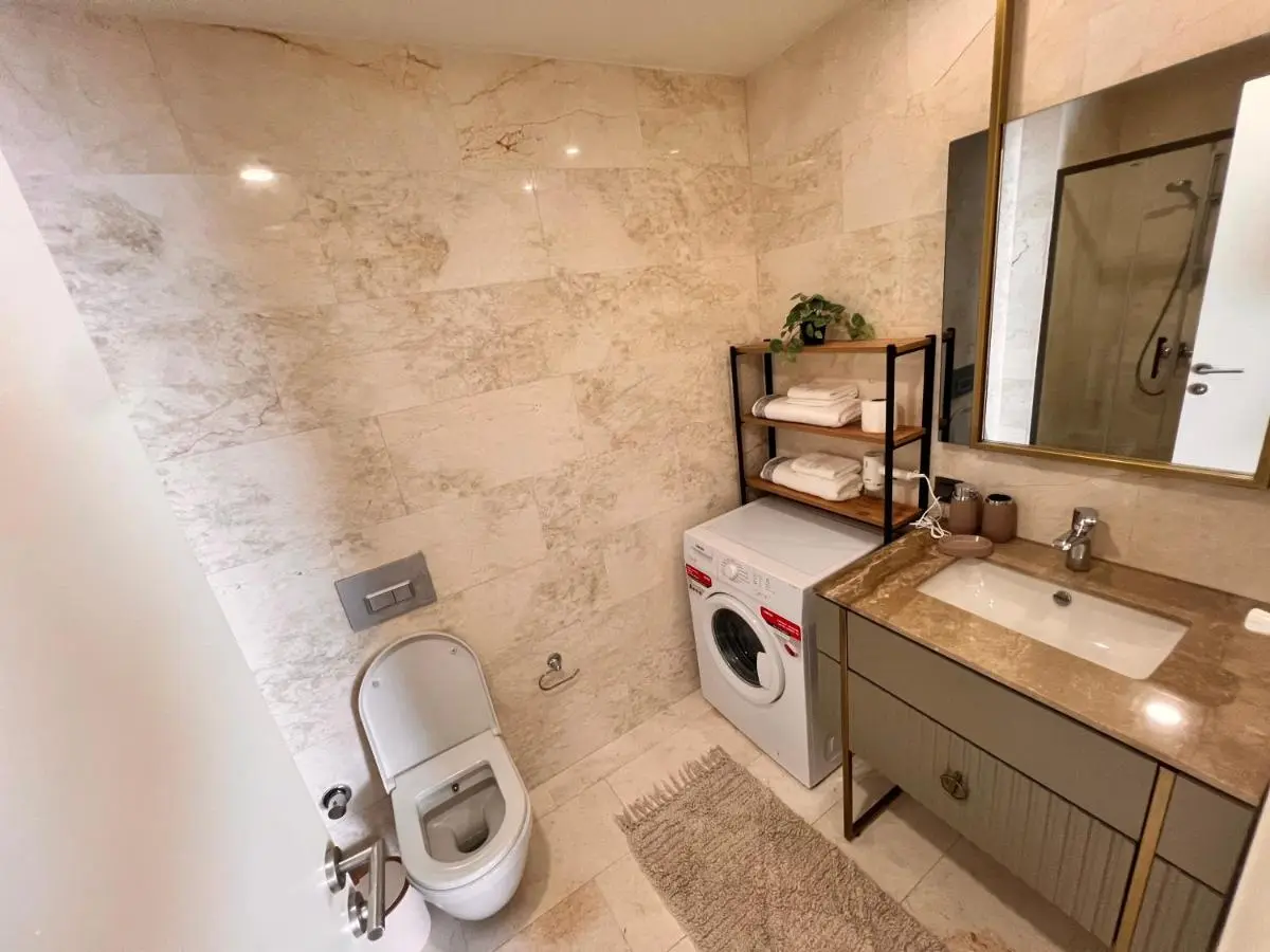 Divan Residence - Güneşli Near Ataköy Metro Station