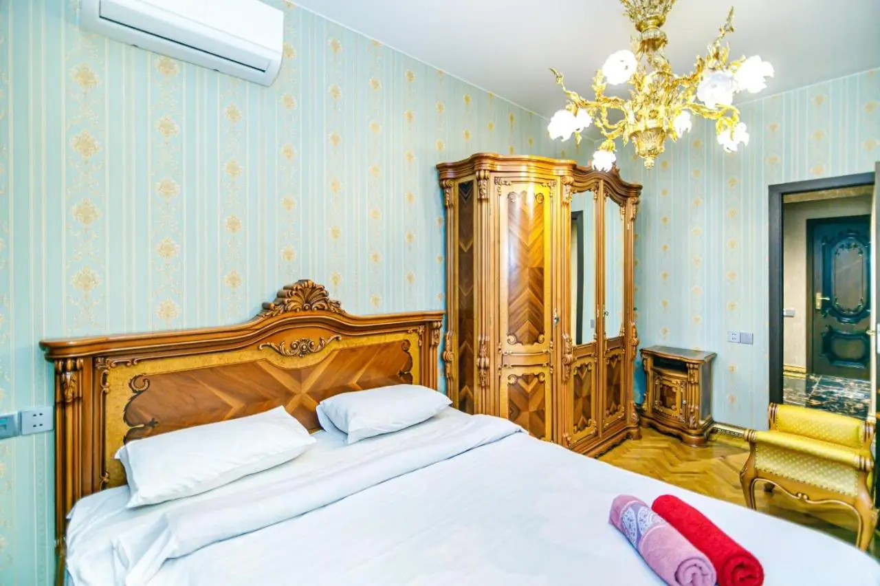 REGAL Apartment