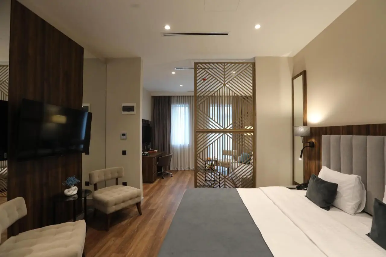 White Hill Hotel