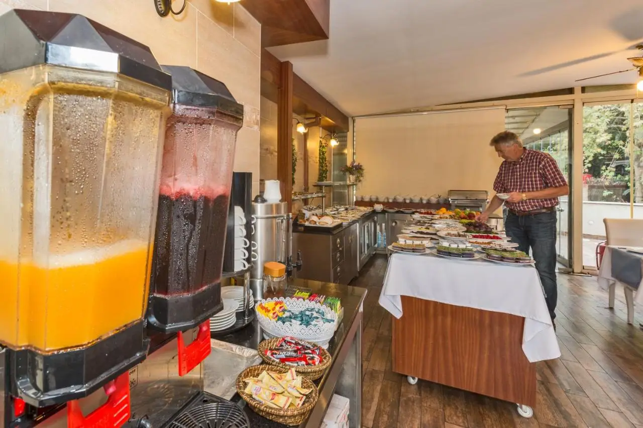 The Empress Theodora Hotel