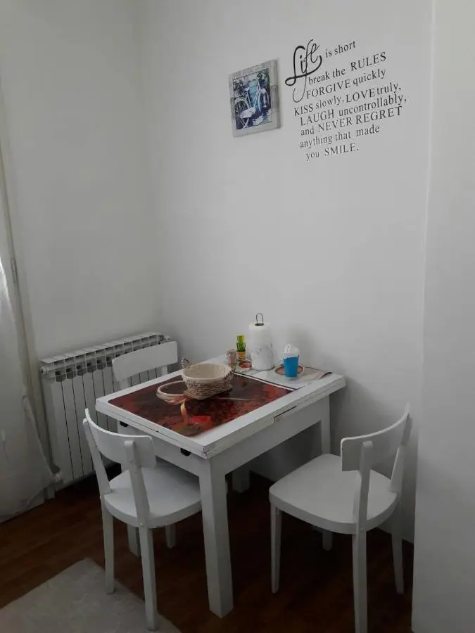 Retro Style Apartment